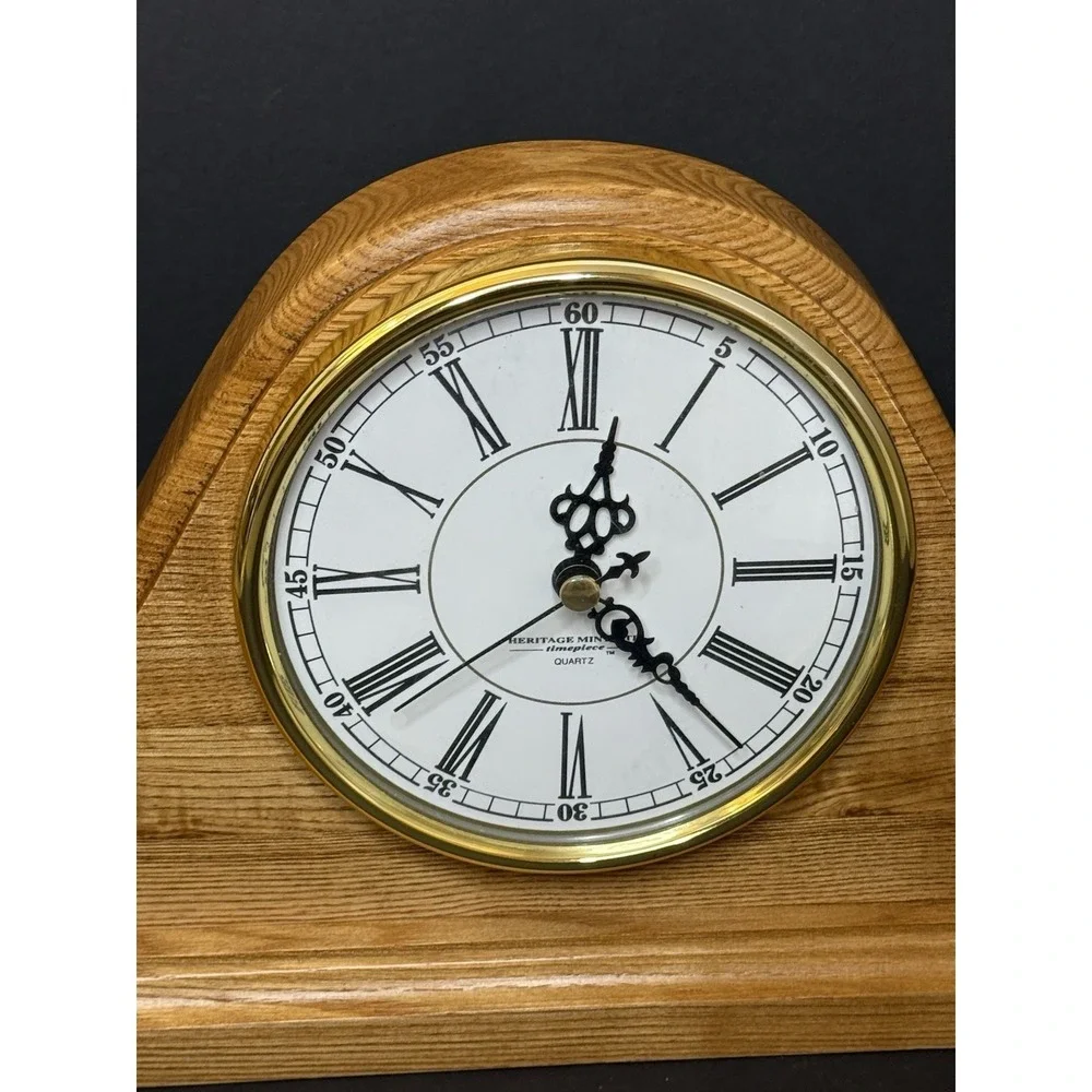 Vintage Heritage Mint Solid Oak Wood Mantle Clock Quartz Battery Operated WORKS
